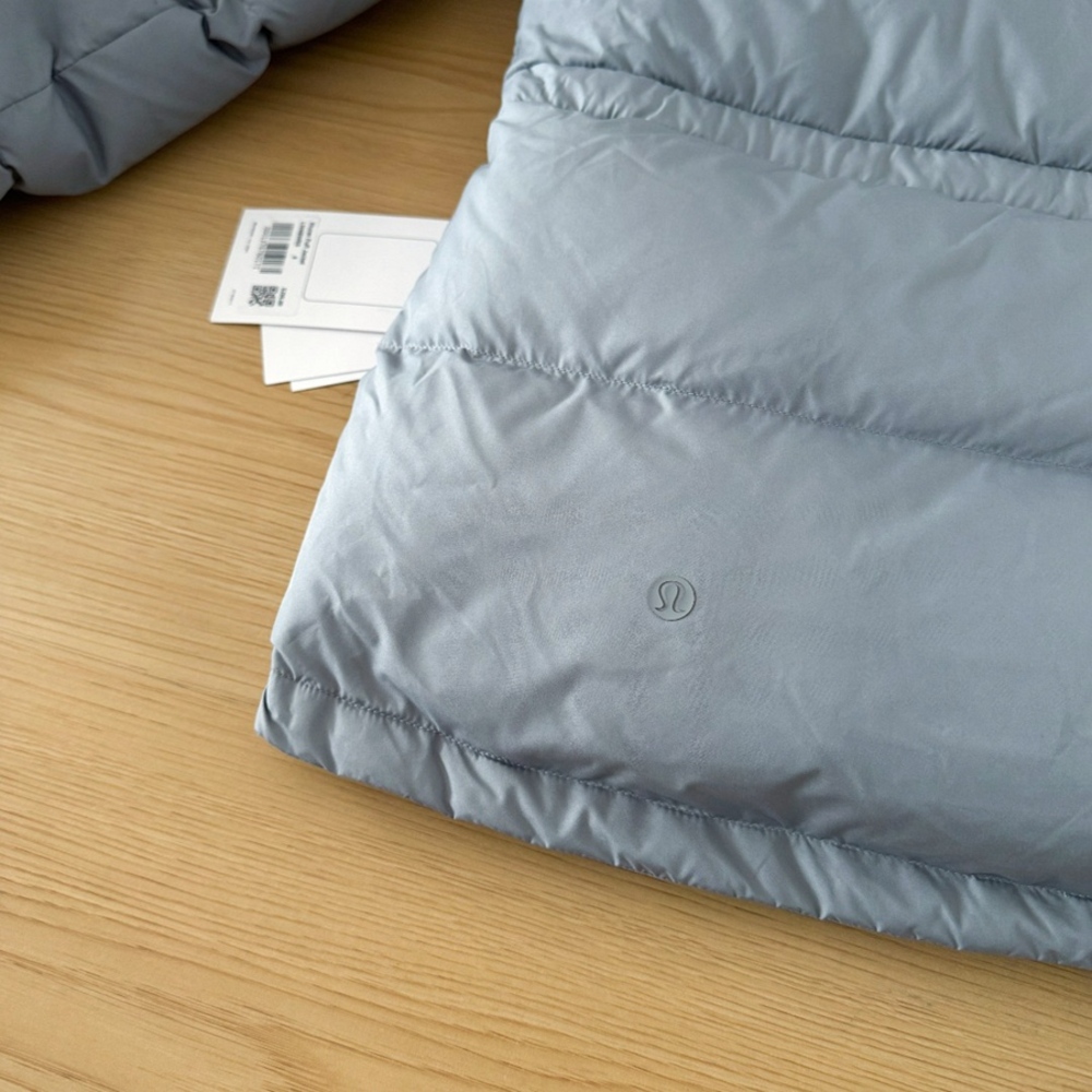 Lululemon Grey Short Hooded Puffer Down Jacket Winter Coat - Picture 10 of 12